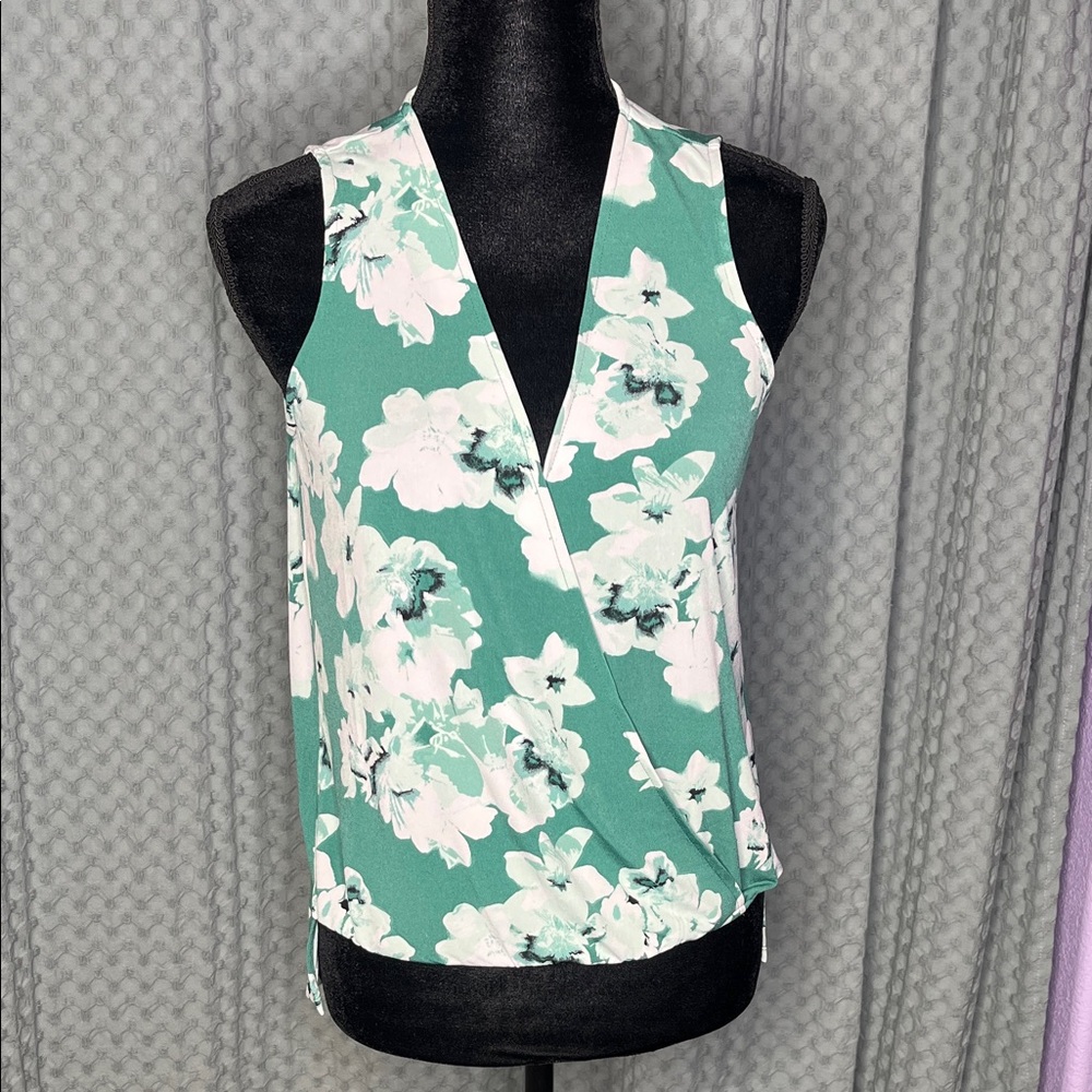 Floral Sleeveless Wrap Top - Green